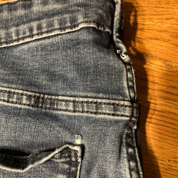 Old Navy Women’s Jeans - Picture 8 of 10